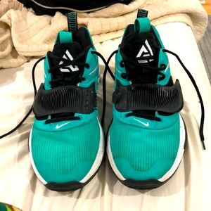 Nike GREAK FREAK shoes